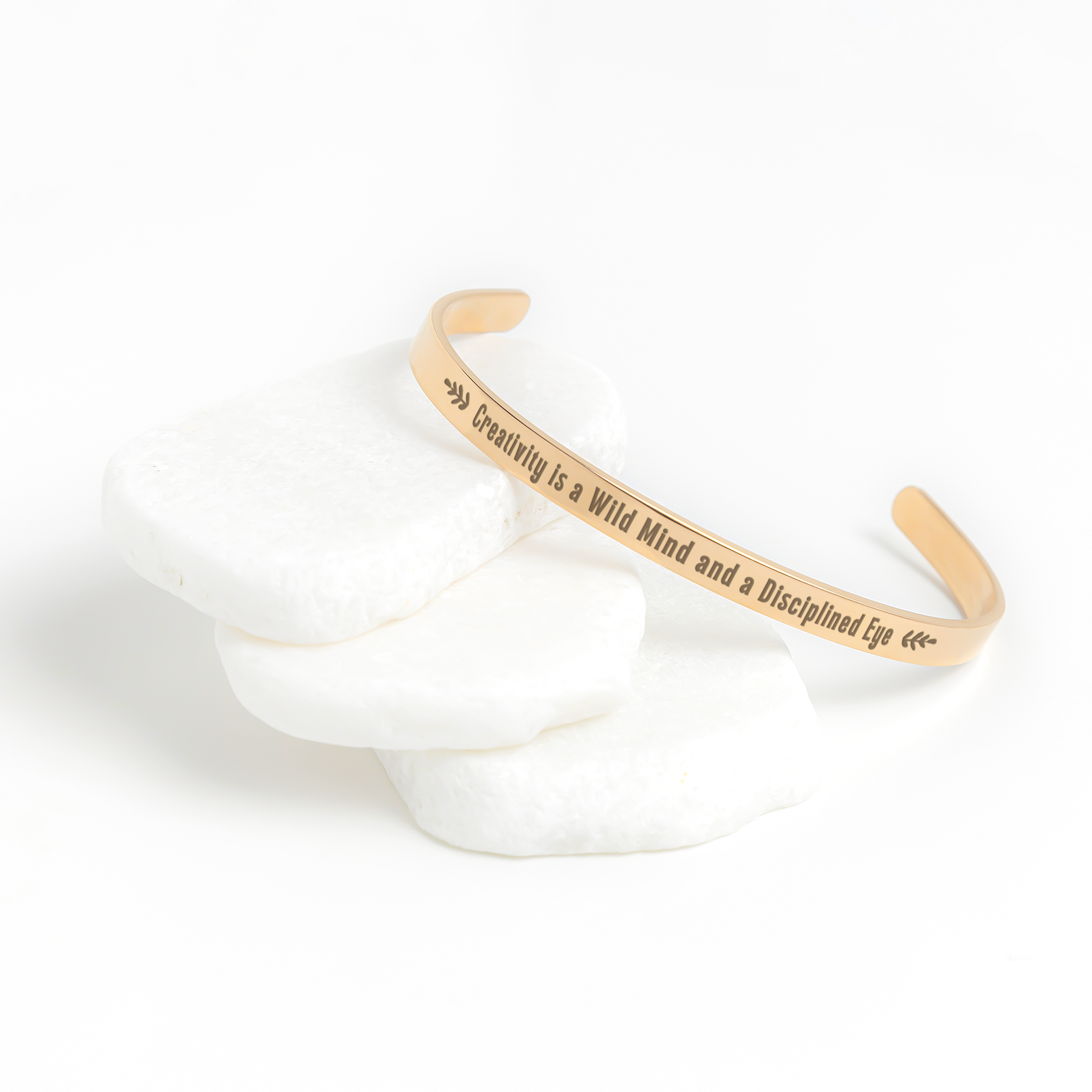 Creativity_is_a_Wild_Mind_Bracelet_Rose_Gold_Lifestyle_02_Mockup.png
