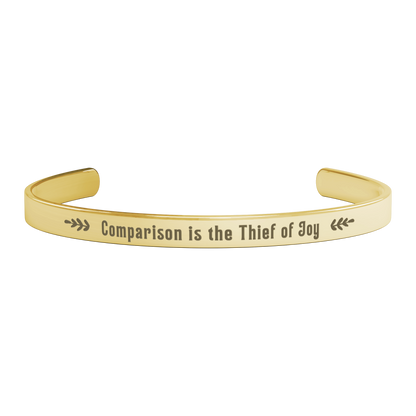 Comparison_is_the_Thief_of_Joy_Bracelet_Gold_Transparent_01_Mockup.png