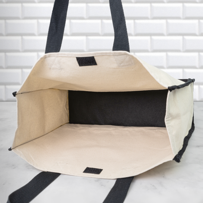 Write_Deluxe_Tote_PremiumTote_InsideDetail_Mockup.png